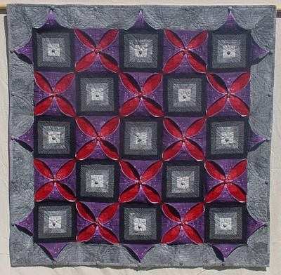 kameleon quilt in first colours, purple arrangement